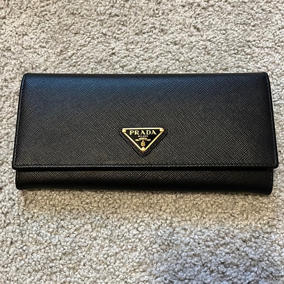 PRADA Large Saffiano Leather Wallet - Picture 1 of 10
